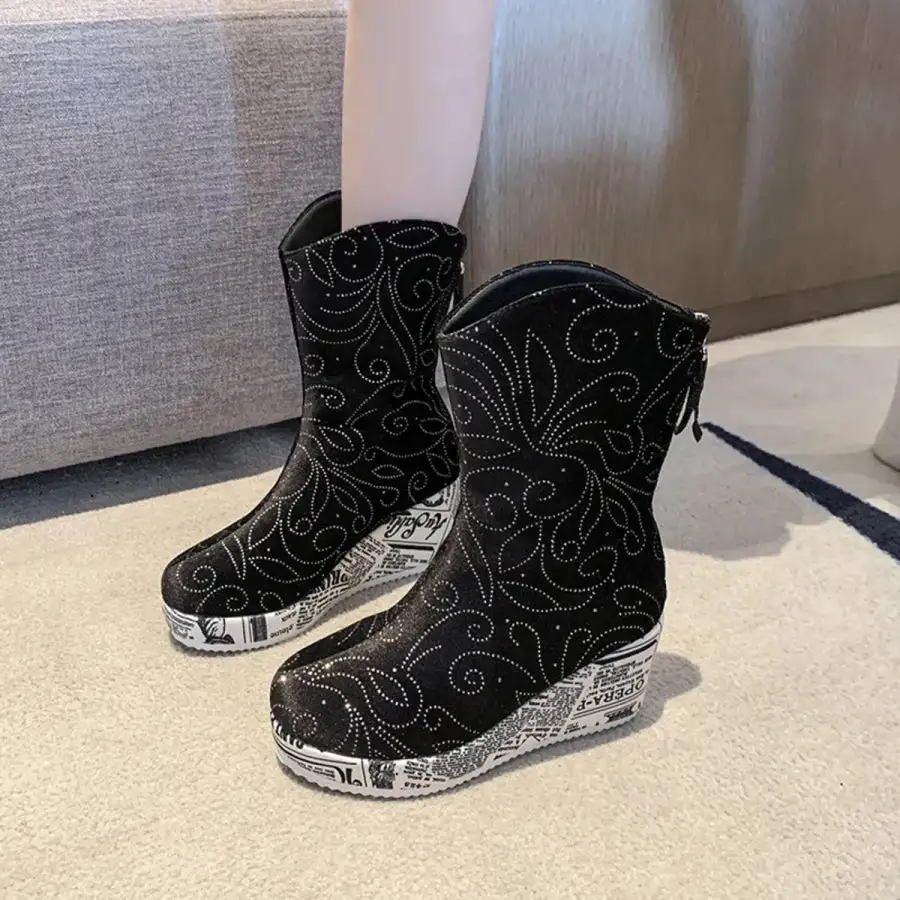 Refined Round Toe Platform Wedge Boots
