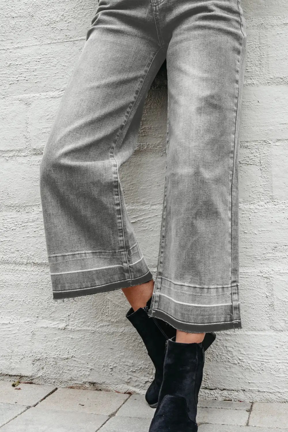 Raw Hem Straight Leg Loose High Waist Jeans