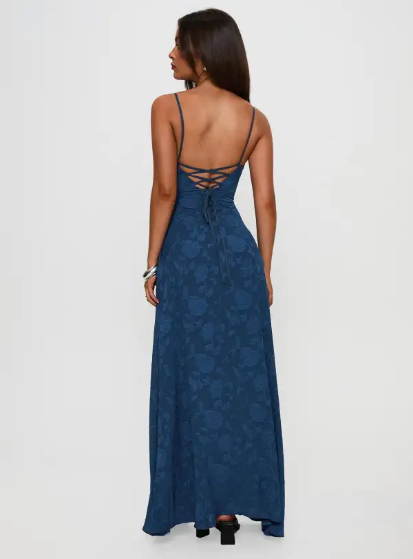 Airy Silhouette Lace Detail Maxi Dress