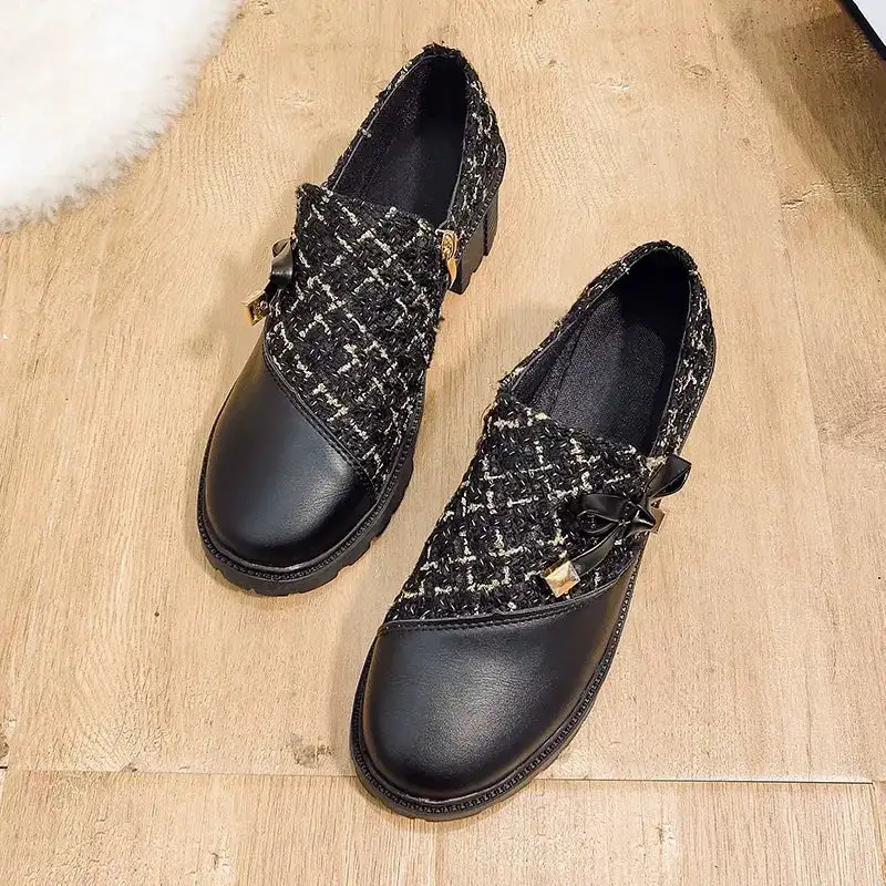 Polished Round Toe Block Heel Boots