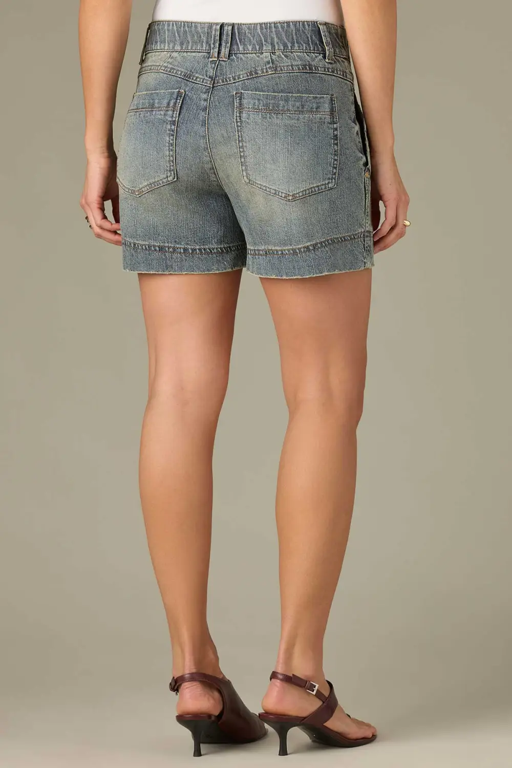Artisanal High Rise Shorts V-yoke Front