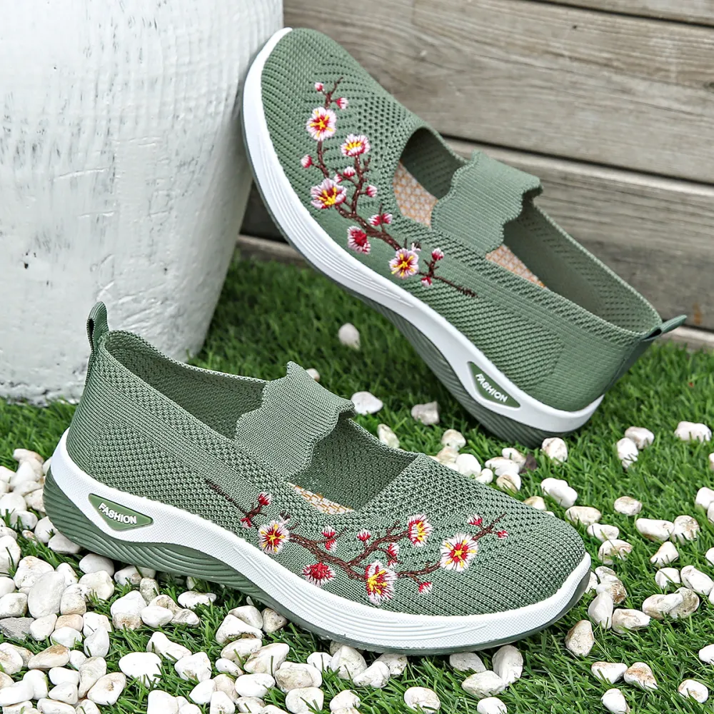 Old Beijing Cloth Shoes Soft Sole Comfortable Middle-Aged and Elderly Mom Shoes