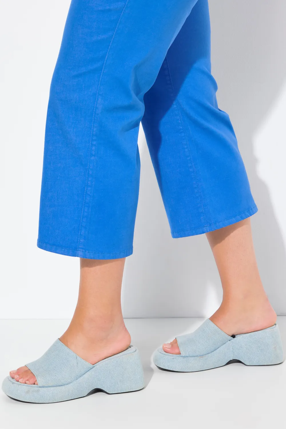 Solid Color Bell Bottom Jeans