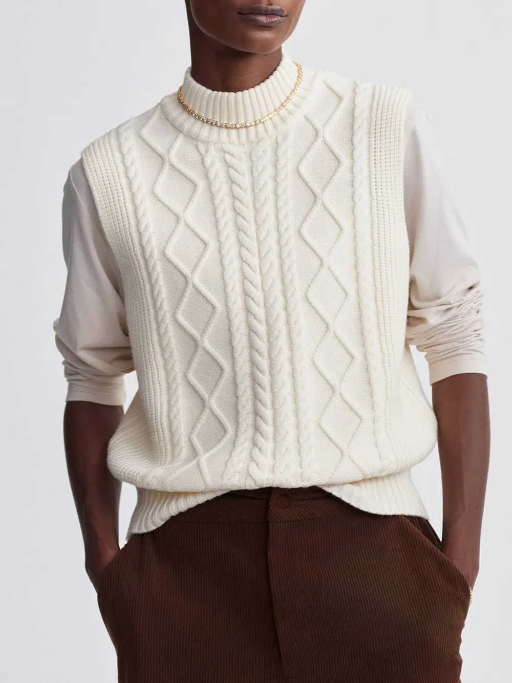 Argyle Pattern Roll Neck Vest