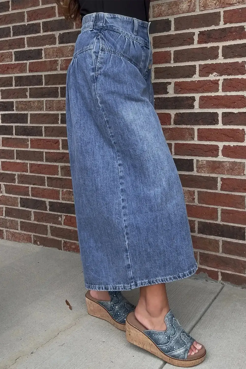 High Rise Buttons Pleated Cropped Wide Leg Denim Pants