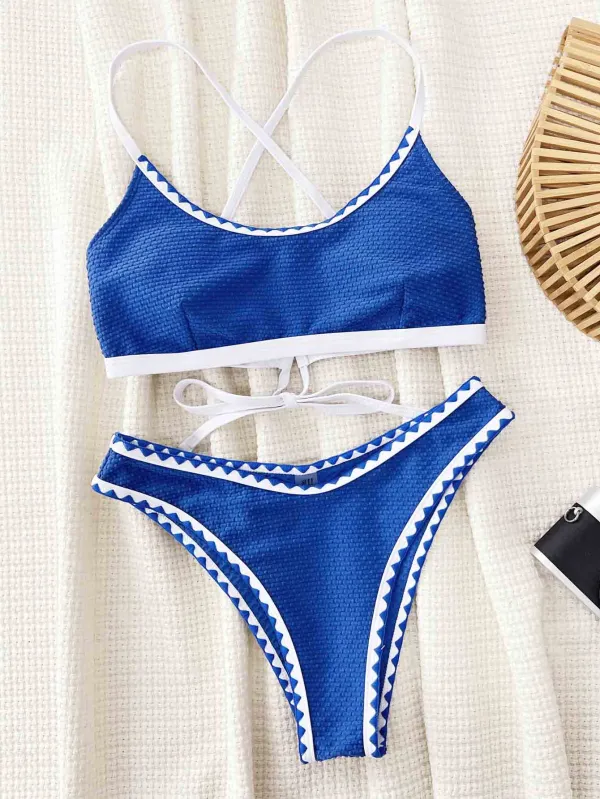 Lace Detail Bikini Swimsuit Set