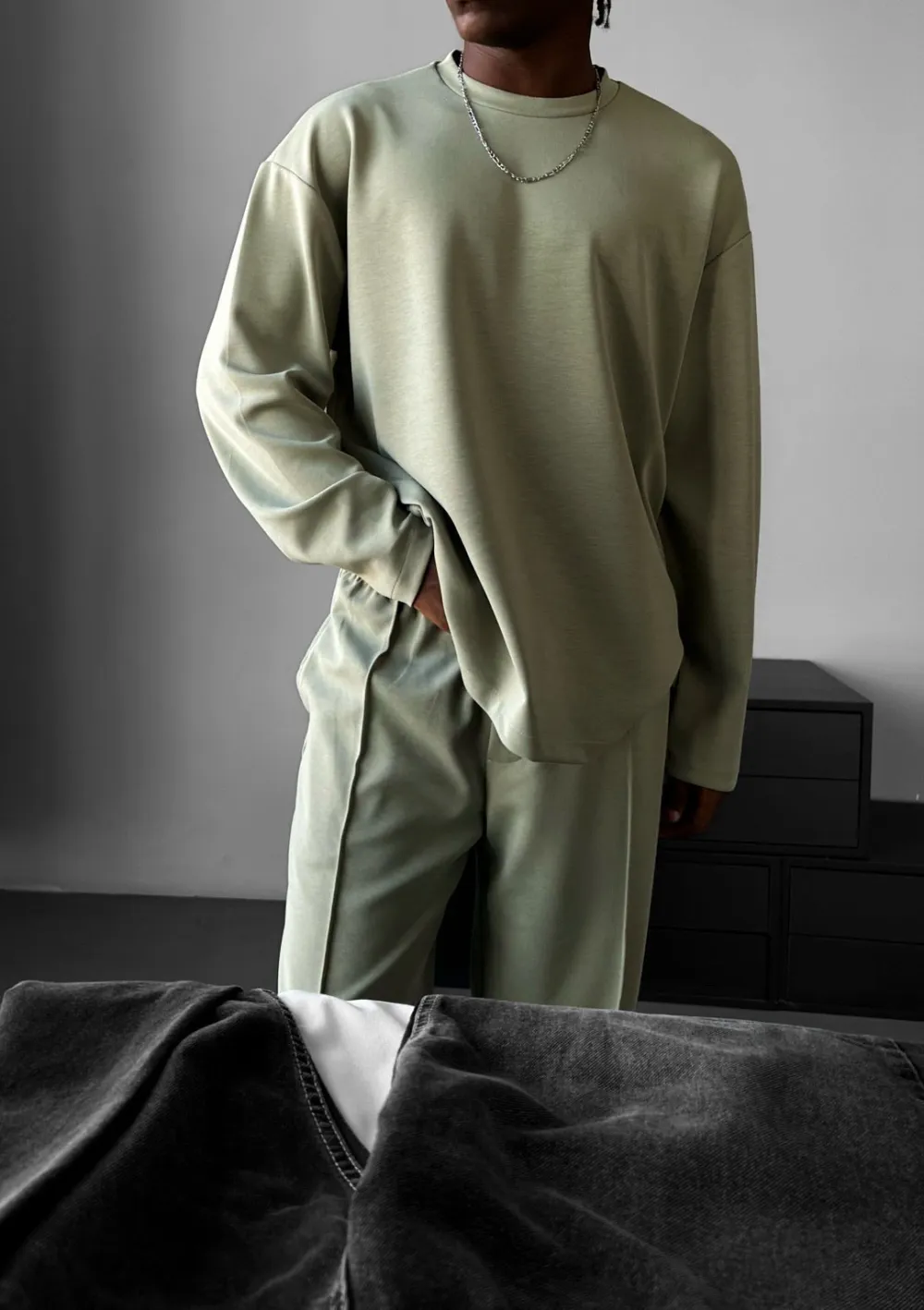Urban Relaxed Sweatshirt
