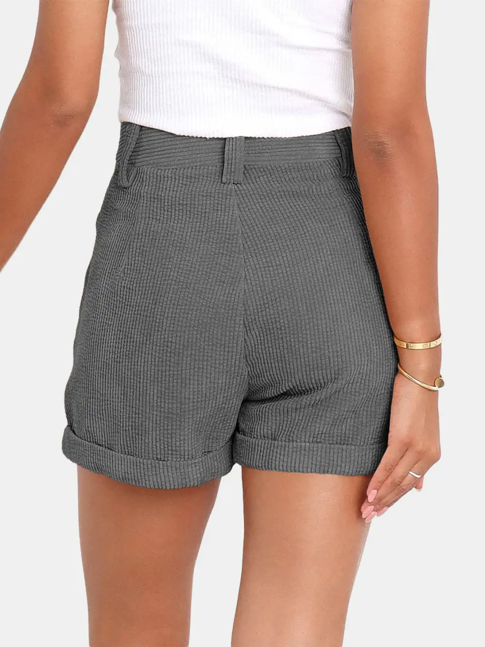 Travel Simple Pocket Detail Shorts