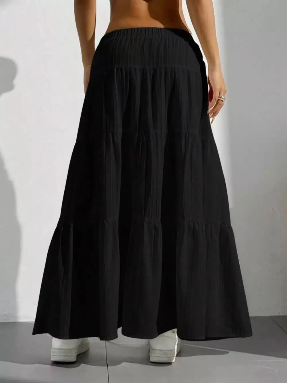 Sharp Drawstring Flowy Skirt