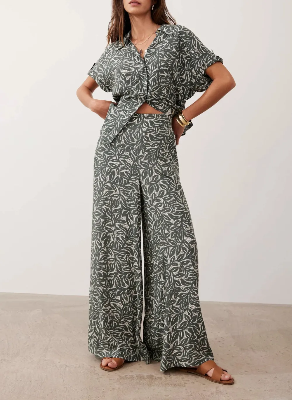 Casual Style Green Leaf Print Wide Trousers