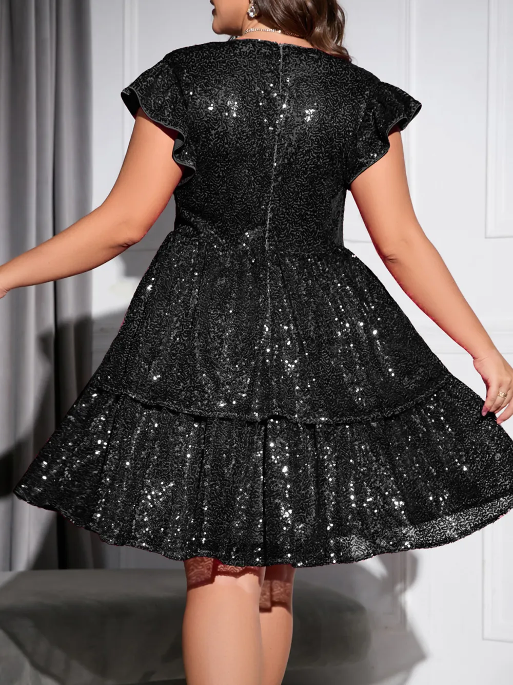 Sexy Sequined Dress With Ruffled Sleeves