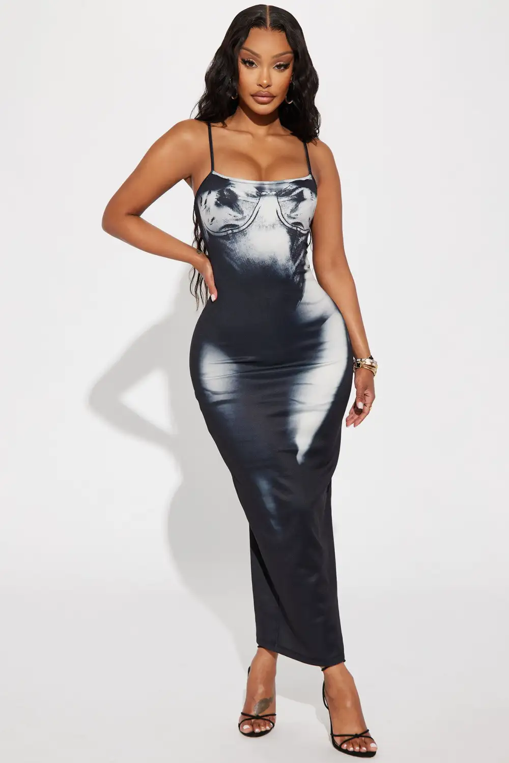 Prestigious Body Maxi Dress - Black