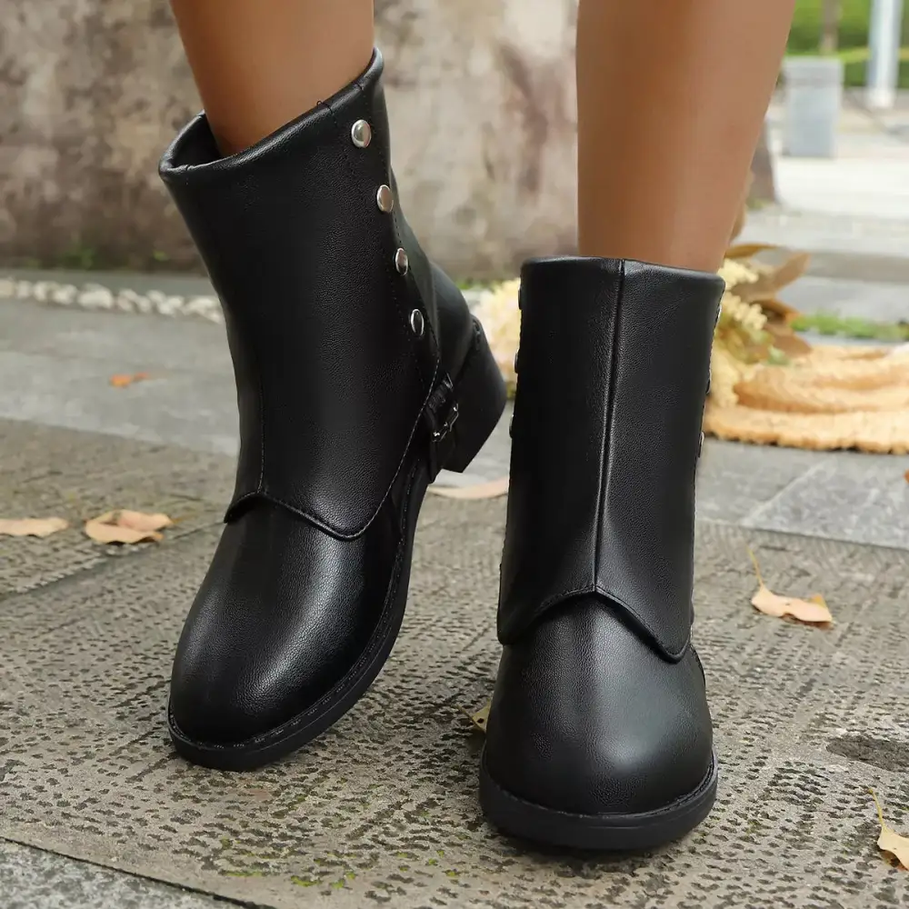 Structured Round Toe Block Heel Boots
