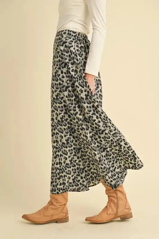 Leopard Print Aemi Midi Skirt