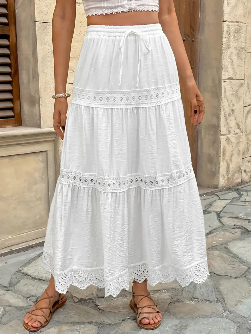 Lace Detail Skirt