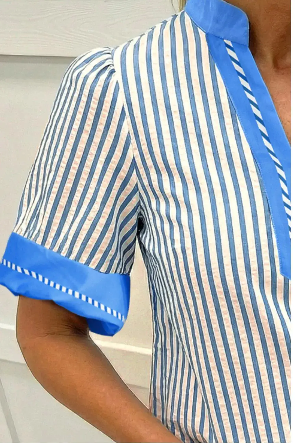 Stripe Contrast Blocked Detail V Neck Short Sleeve Blouse