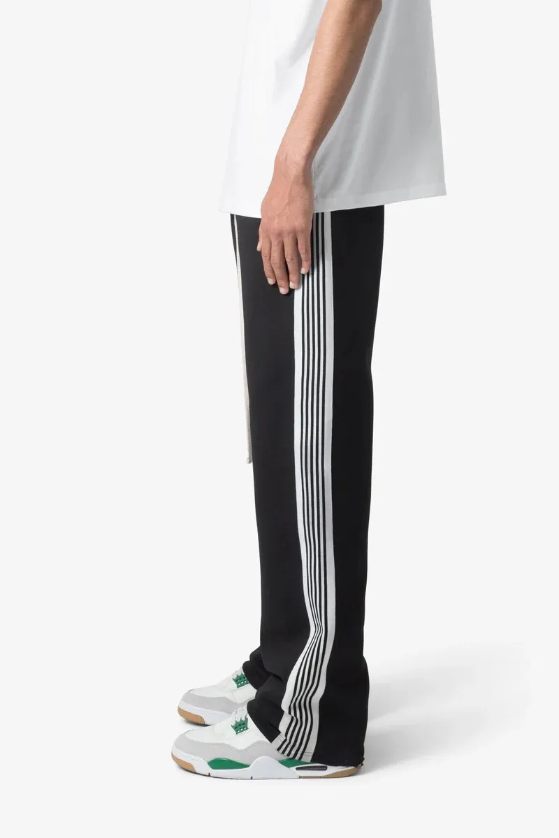 JET BLACK STRIPE ACCENTED SWEATPANTS