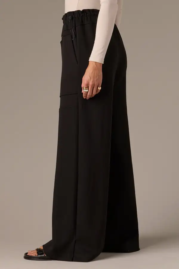 Petite Pull-On Side Slit Wide Leg Pants