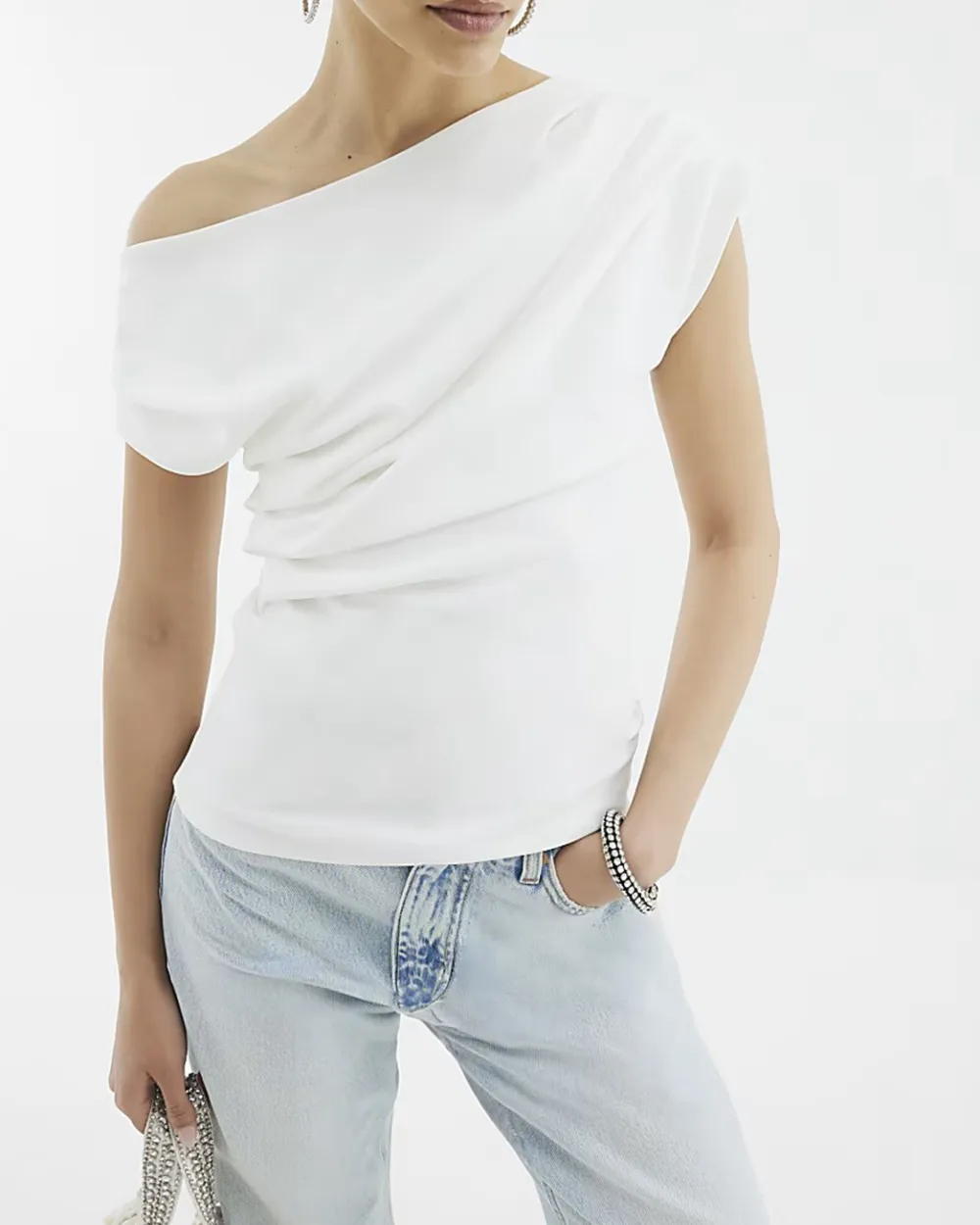 Fashion Design Off-Shoulder Short Sleeves T-Shirts