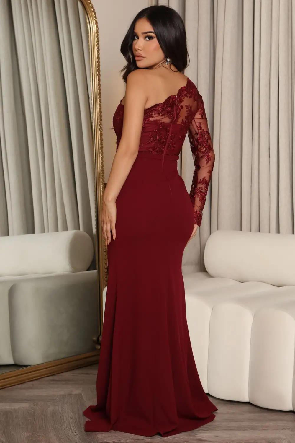 Bonita Lace Maxi Dress - Burgundy