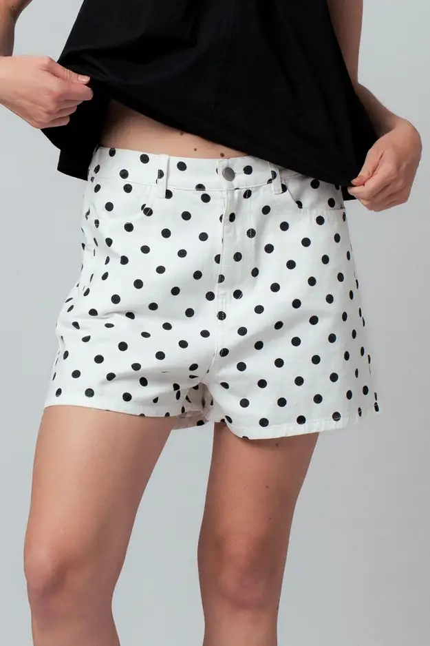 Roomy Zip Relaxed Casual Shorts