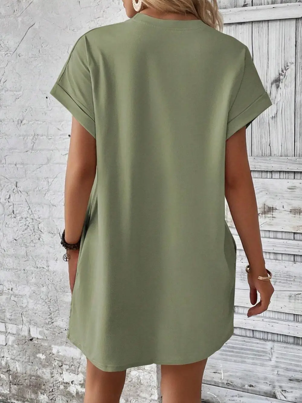 Relaxed Round Neck Short Sleeve Mini Dress