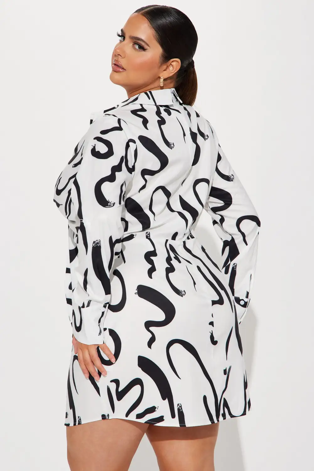 Make My Head Spin Mini Dress - White/Black