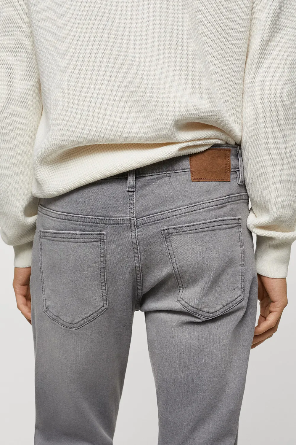 Daily Skinny-Fit Jeans