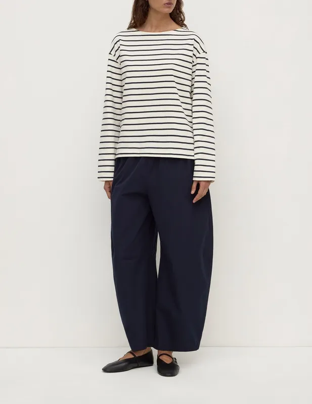 Navy & Antique White Breton Stripe Boat-Neck Long Sleeve Tee
