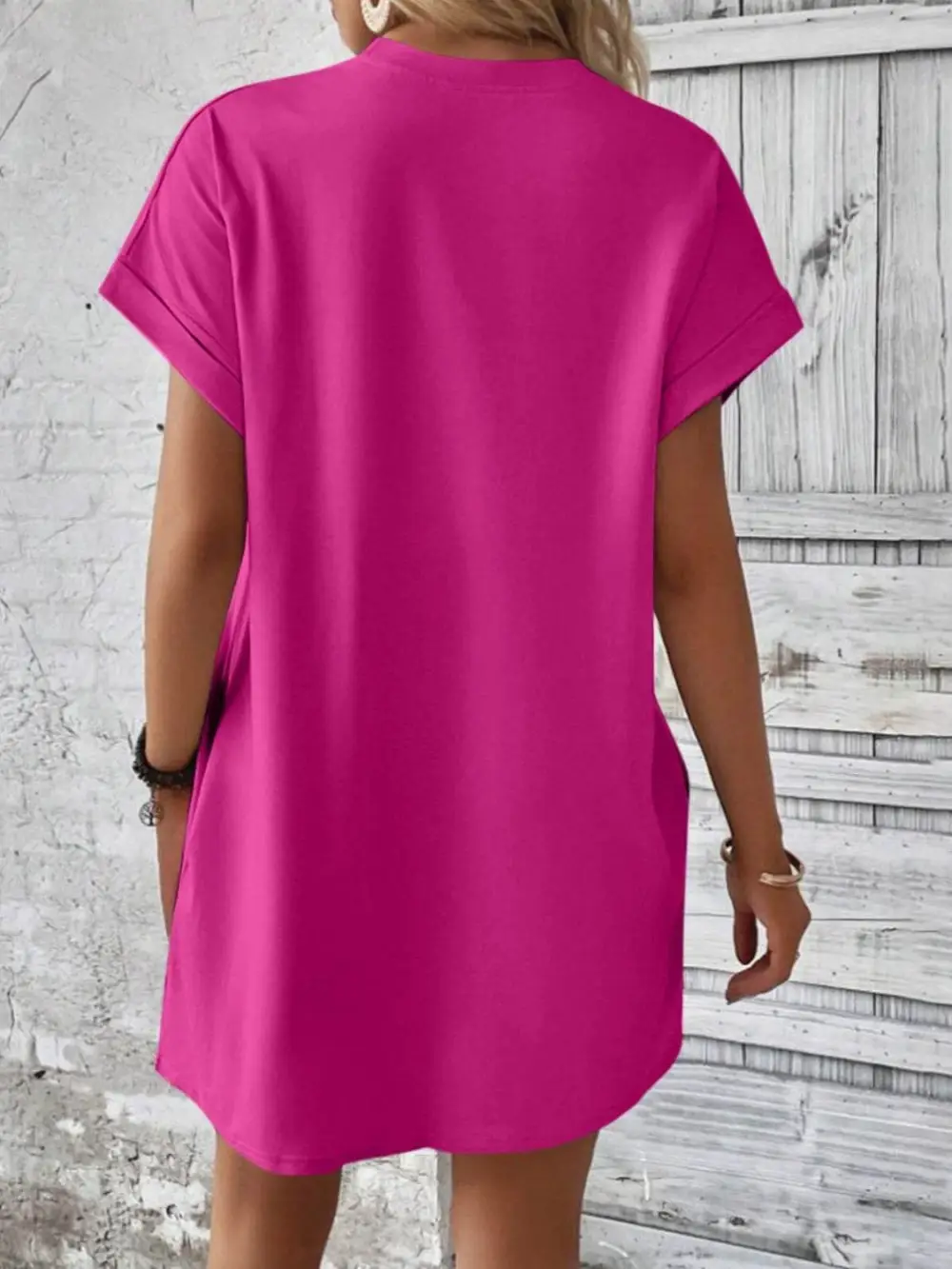Relaxed Round Neck Short Sleeve Mini Dress