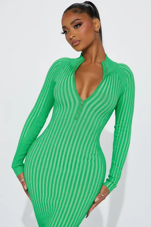 Keeping You Warm Sweater Maxi Dress - Kelly Green