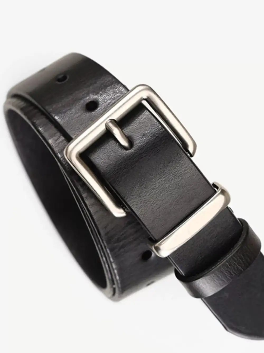 Textured Classic Leather Belt with Buckle