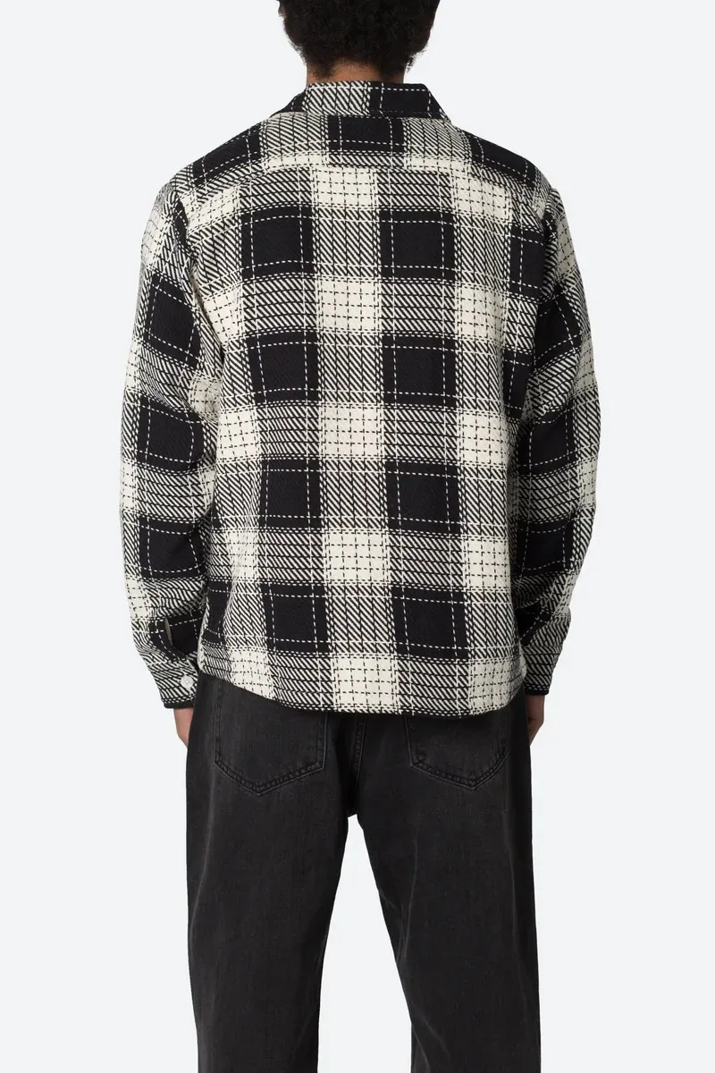 BLACK AND WHITE PLAID FLANNEL SHIRT