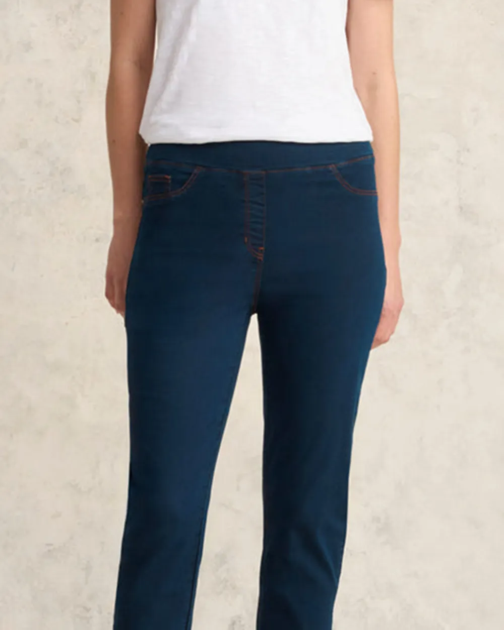 Navy Blue Cropped Pants For Elegant Daily Style