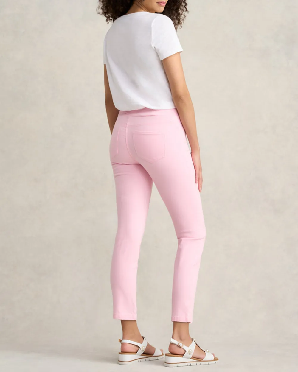 Pink Skinny Pants For Sweet Casual Style