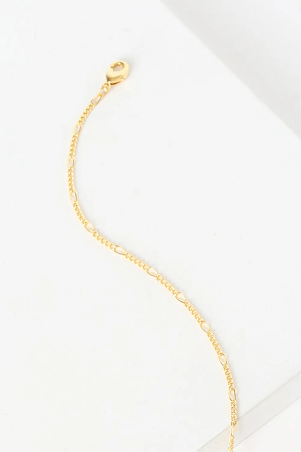 Classic Minimalist Exquisite Gold Thin Chain