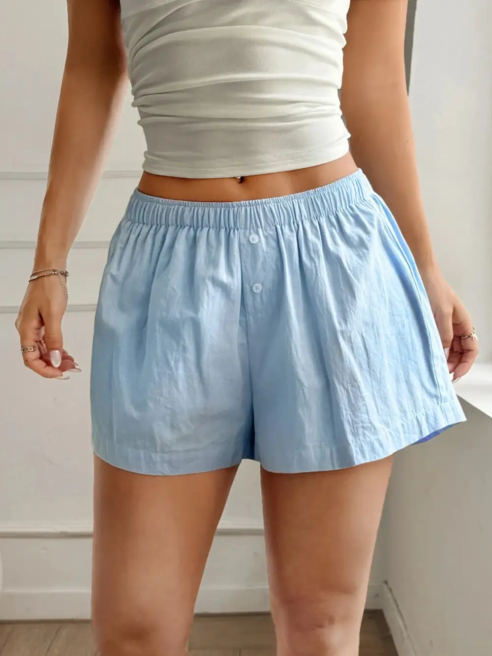 Relaxed Fit Elastic Waist Shorts