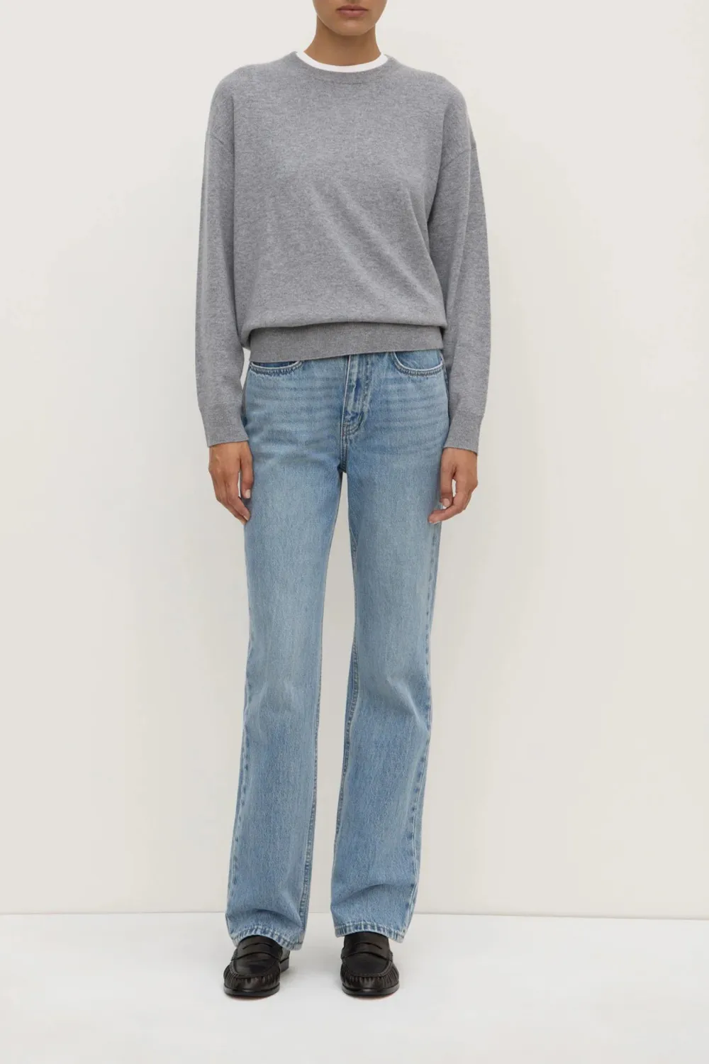 Ribbed Mouth Loose Sweater