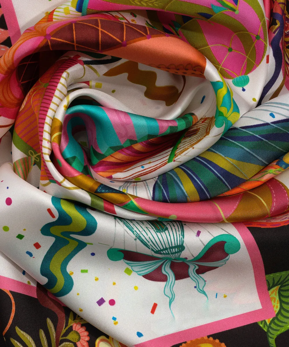 Slight Stretch Art Graphic Silk Square Scarf