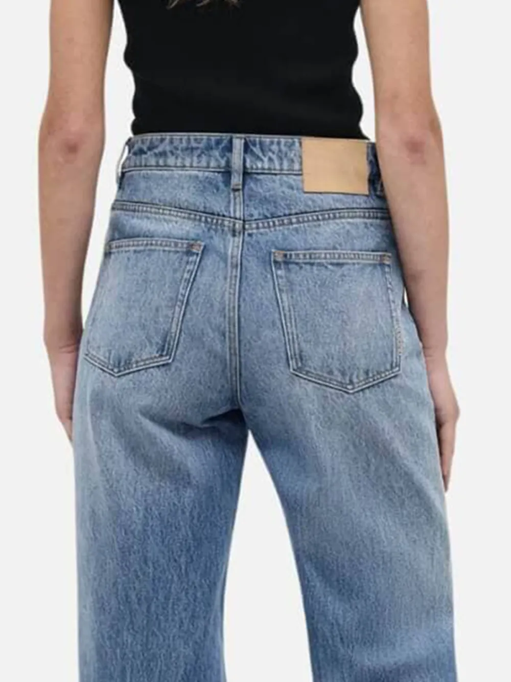 High Rise Straight Jeans with Pockets