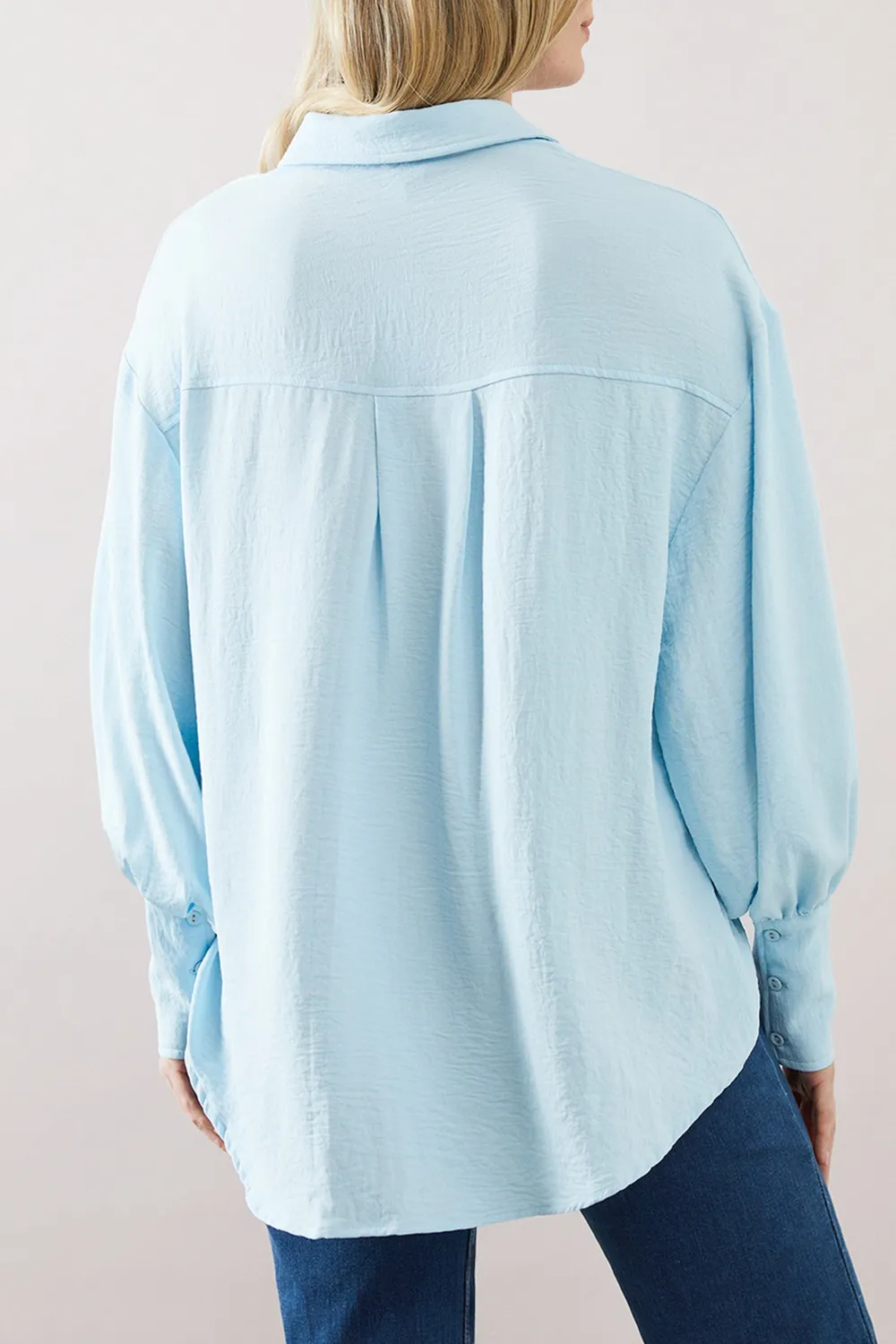 Loose Fit Women's Casual Shirt With Chest Pocket