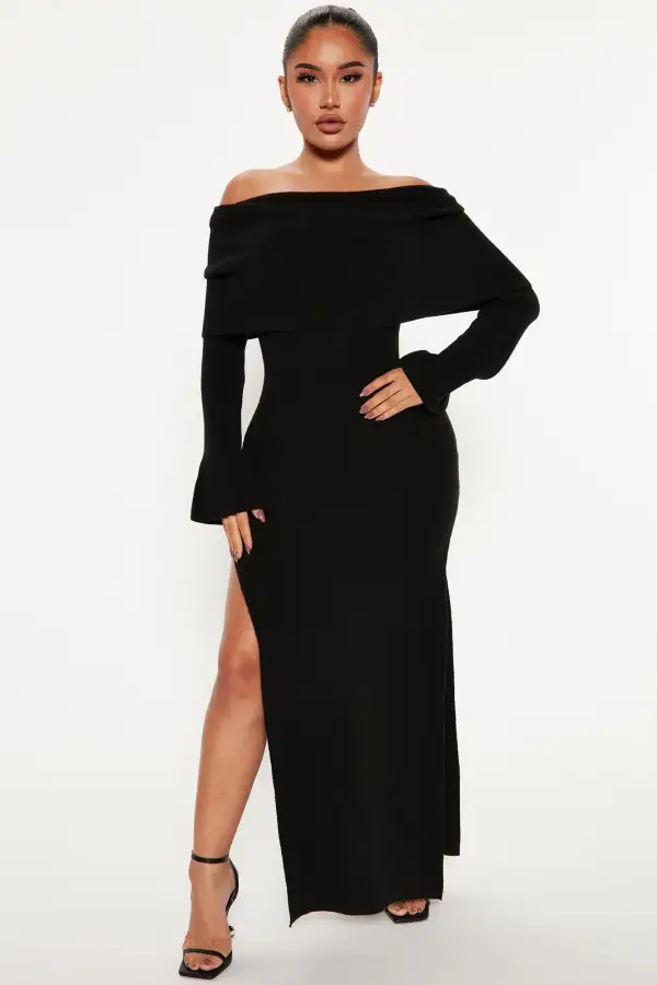 Grab Some Coco Sweater Maxi Dress - Black