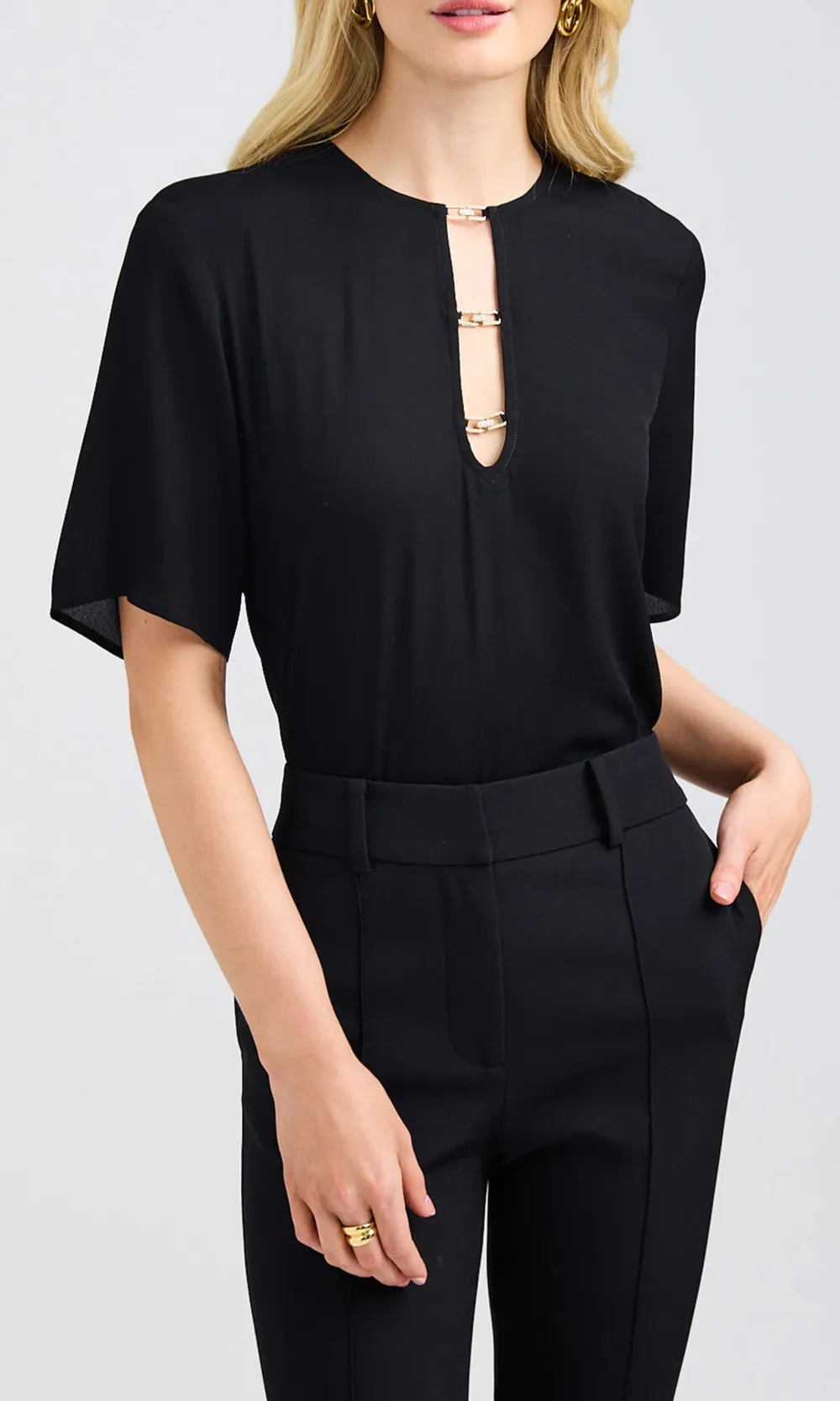 Black Casual Top With A Heavy Design