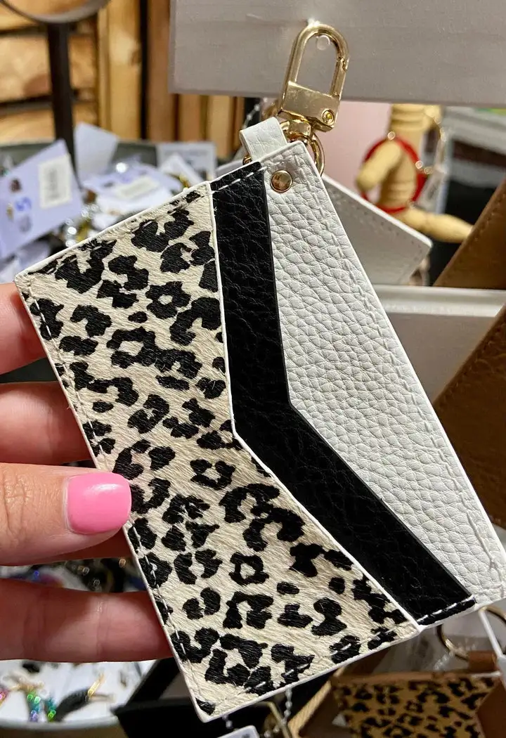 Effortless Laidback Wallet