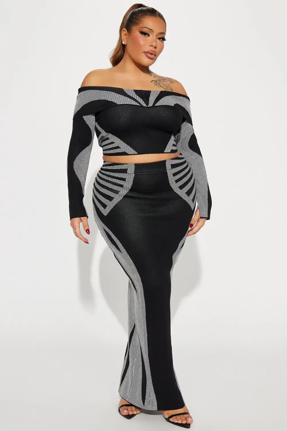 Sadie Sweater Skirt Set - Black/White
