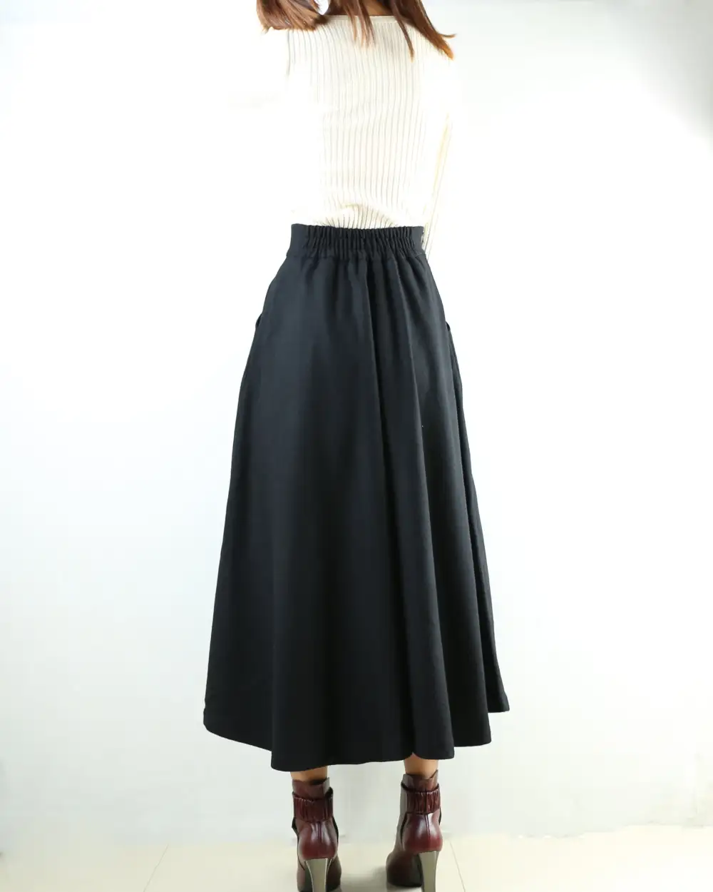 Airy Pocketed Wool Flared Maxi Skirt