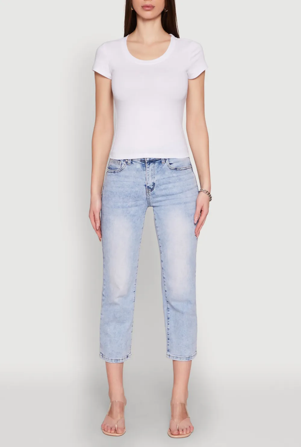 Fitted Round Neck Short Sleeved T-Shirt