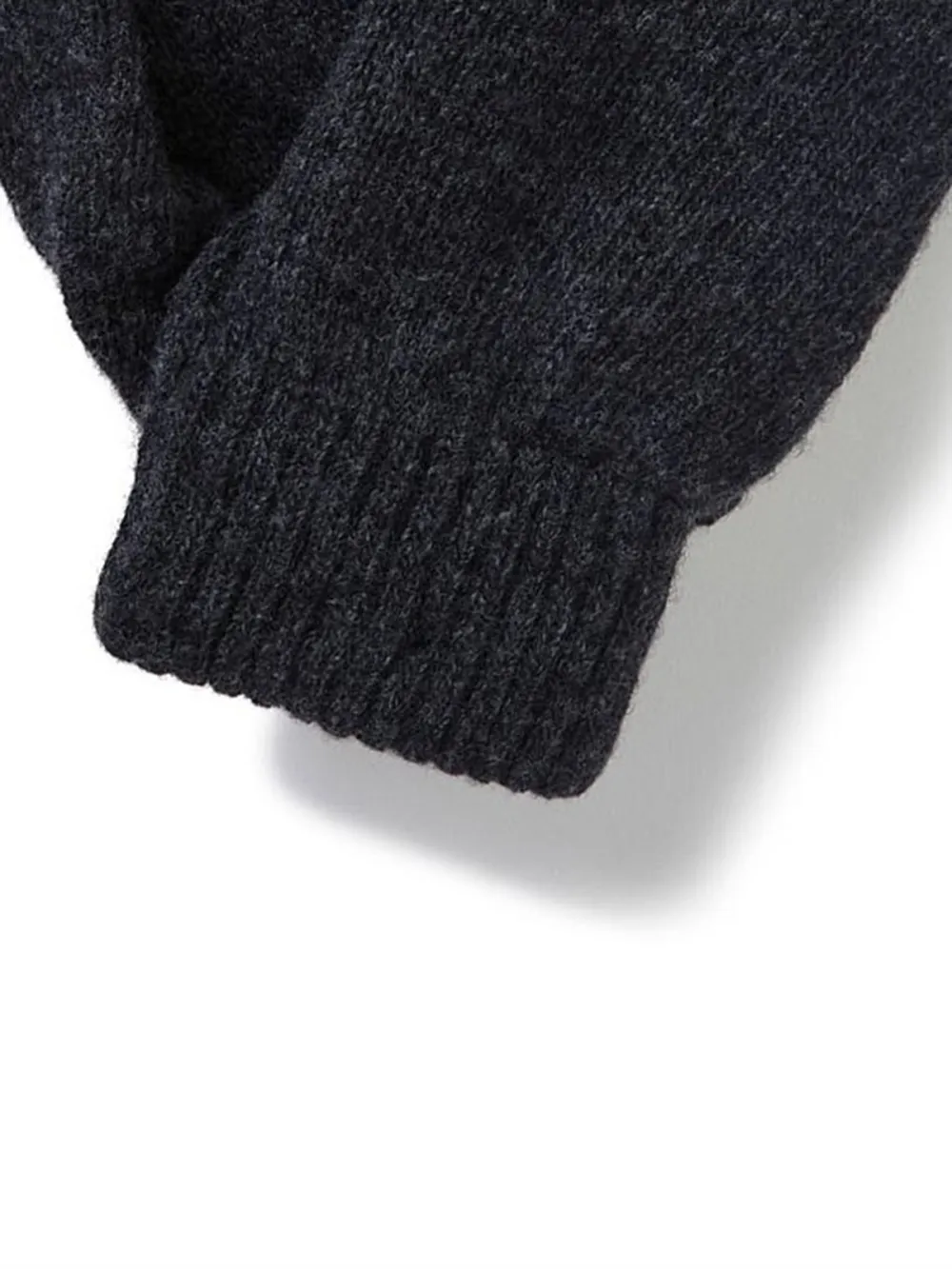 Thread-Woven Warm Gloves