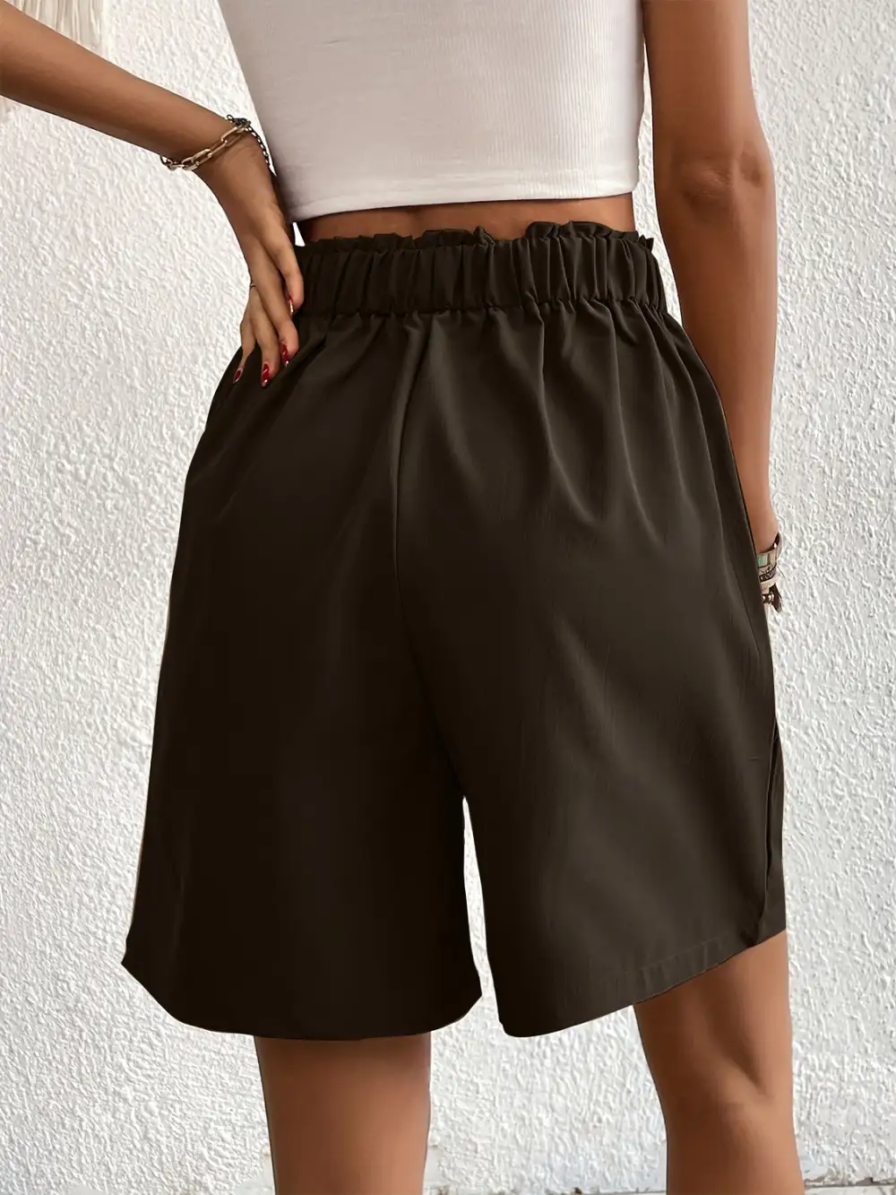 Utility Elastic Waist Pocket Detail Shorts