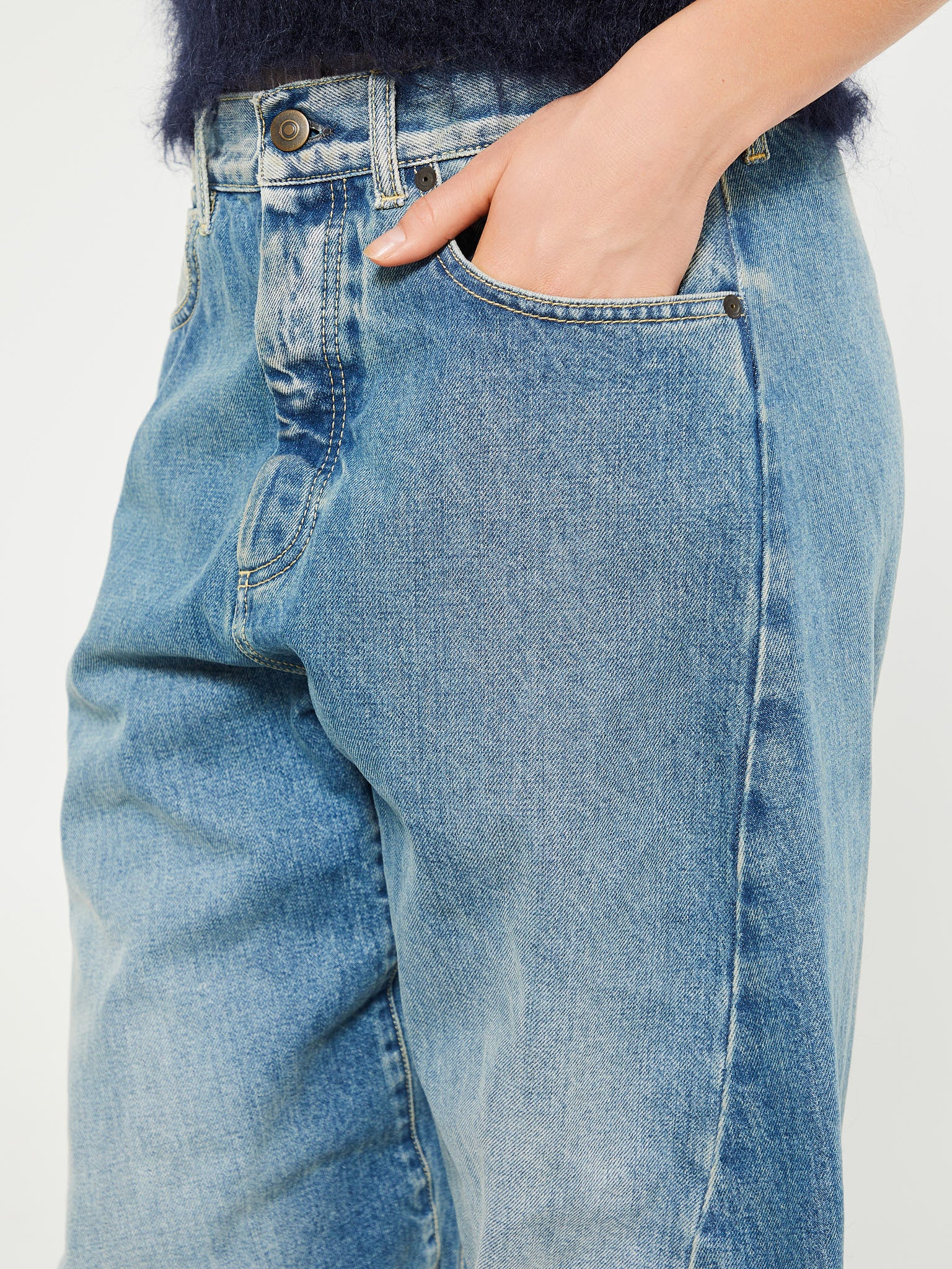 5 Pocket Pants in Medium Blue